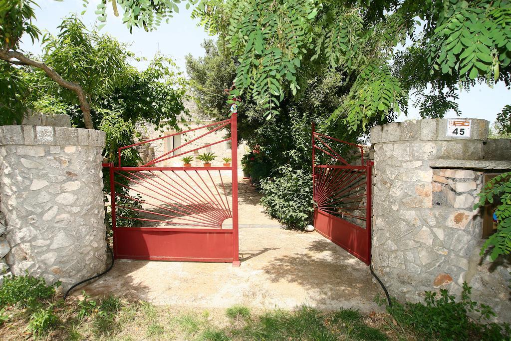 Trulli Convertini Locorotondo Oda fotoğraf